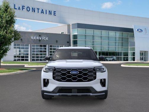 Space White Metallic 2026 Ford Explorer Platinum
