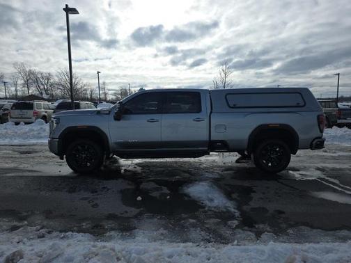 2024 GMC Sierra 2500 AT4