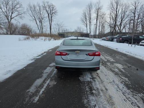 2024 Chevrolet Malibu FWD 1LT