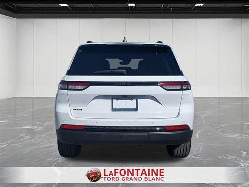 2024 Jeep Grand Cherokee Altitude