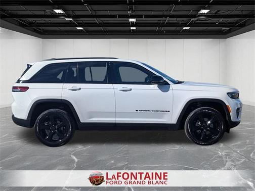 2024 Jeep Grand Cherokee Altitude
