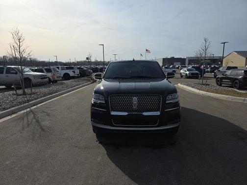 2022 Lincoln Navigator Reserve