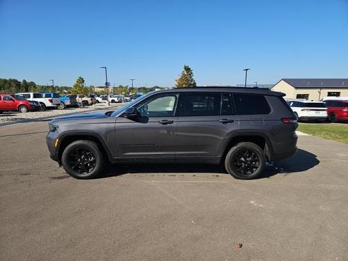 2024 Jeep Grand Cherokee L Altitude