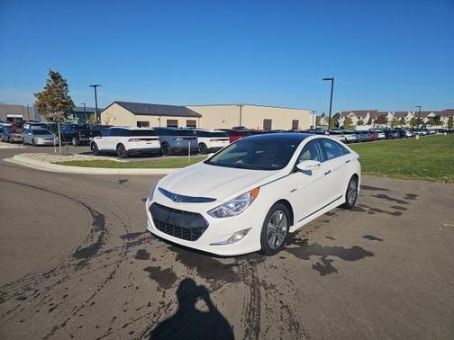 2015 Hyundai SONATA Hybrid Limited