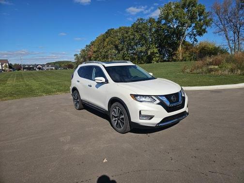 2020 Nissan Rogue SL