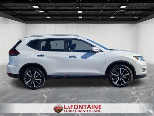 2020 Nissan Rogue SL