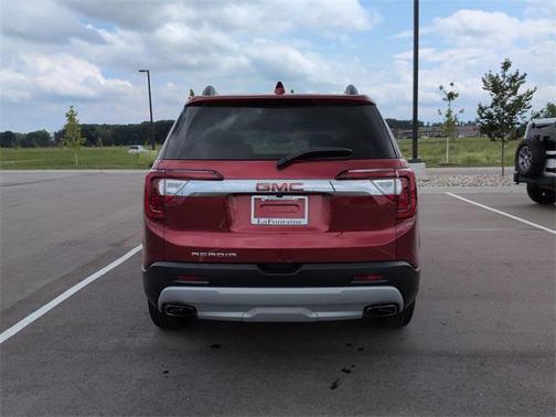 2023 GMC Acadia FWD SLT