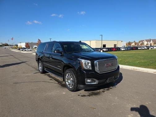 2017 GMC Yukon XL Denali
