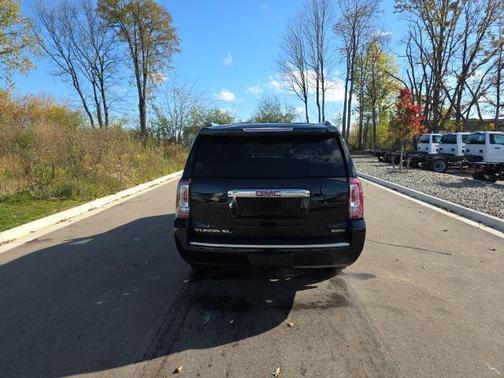 2017 GMC Yukon XL Denali