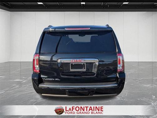 2017 GMC Yukon XL Denali