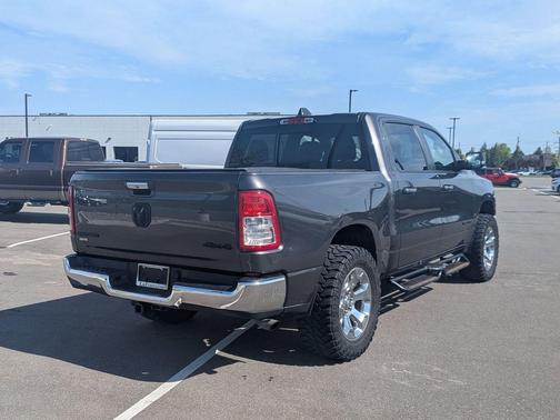 Granite Crystal Metallic Clearcoat 2019 RAM 1500 Big Horn