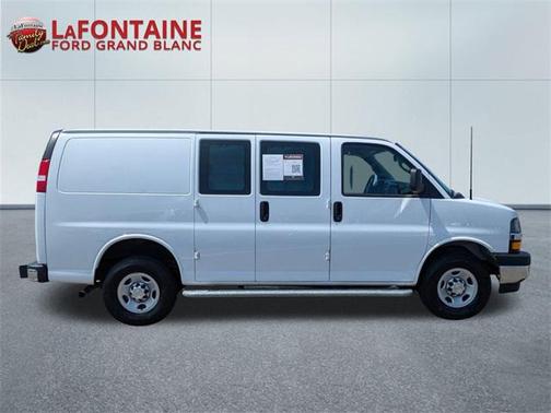 2023 Chevrolet Express 2500 RWD 2500 Regular Wheelbase WT