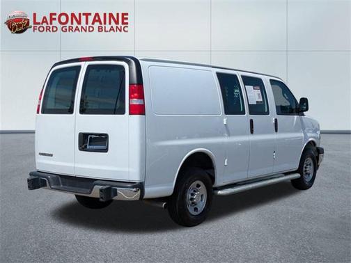 2023 Chevrolet Express 2500 RWD 2500 Regular Wheelbase WT
