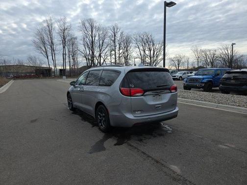 2019 Chrysler Pacifica Limited