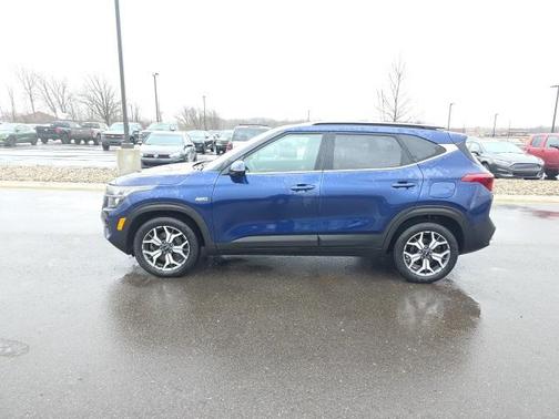 2023 Kia Seltos EX
