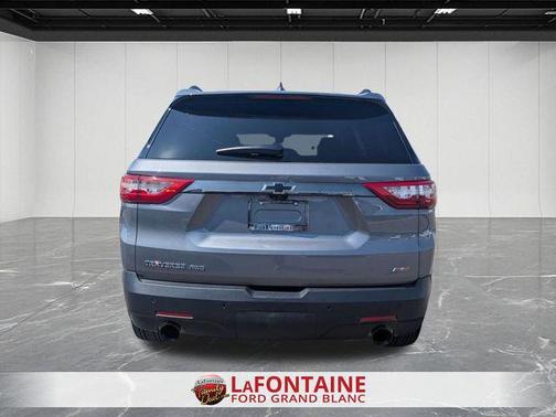 Satin Steel Metallic 2019 Chevrolet Traverse RS