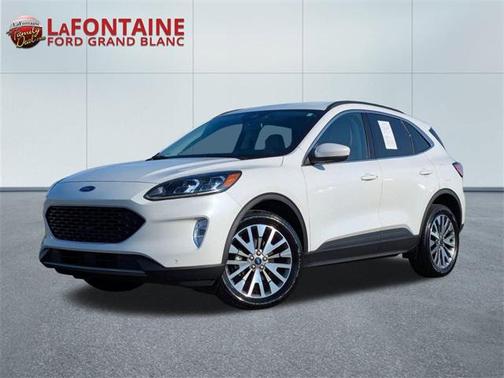 2022 Ford Escape Titanium
