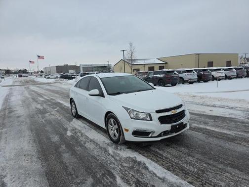2015 Chevrolet Cruze 1LT