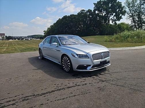 2017 Lincoln Continental Black Label