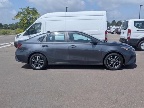 Gray 2024 Kia Forte LXS