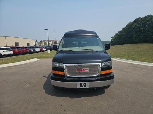 2010 GMC Savana 1500 Base