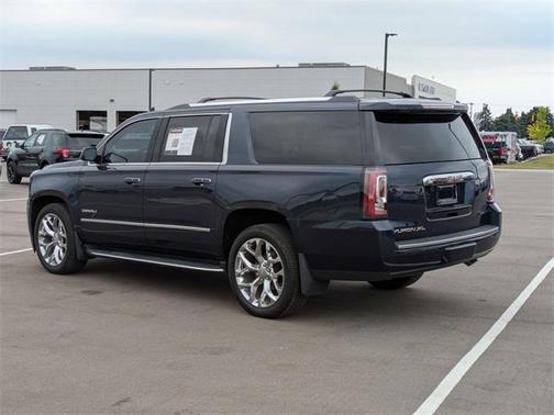 2017 GMC Yukon XL Denali