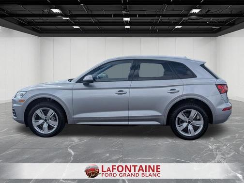 Silver Metallic 2018 Audi Q5 2.0T