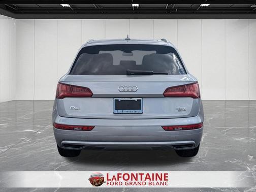 Silver Metallic 2018 Audi Q5 2.0T