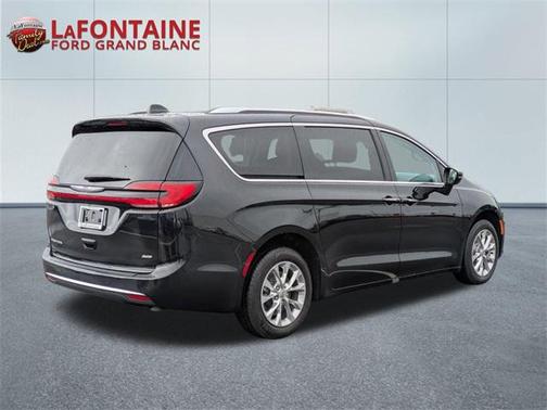 2021 Chrysler Pacifica Touring L