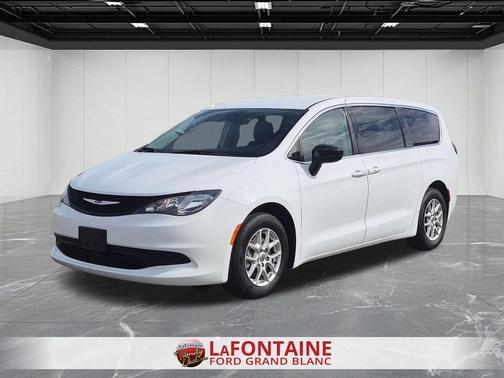 Bright White Clearcoat 2024 Chrysler Voyager LX
