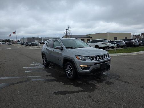 Billet Silver Metallic Clearcoat 2020 Jeep Compass Latitude