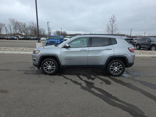 Billet Silver Metallic Clearcoat 2020 Jeep Compass Latitude