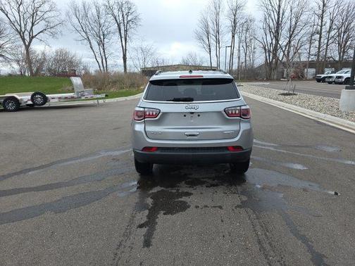 Billet Silver Metallic Clearcoat 2020 Jeep Compass Latitude