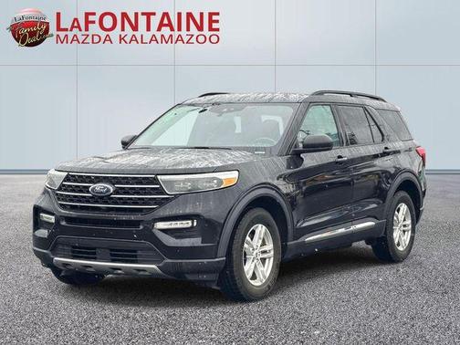 Black 2020 Ford Explorer XLT