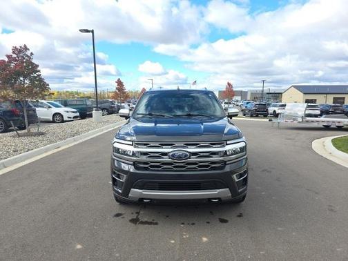 2022 Ford Expedition Max Platinum