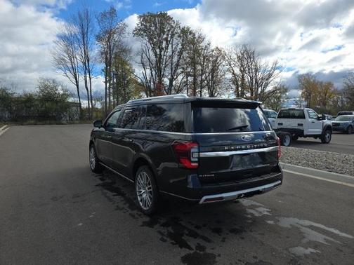 2022 Ford Expedition Max Platinum