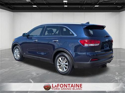 2018 Kia Sorento LX