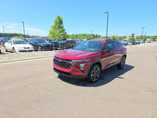 Crimson Metallic 2024 Chevrolet Trax FWD 2RS