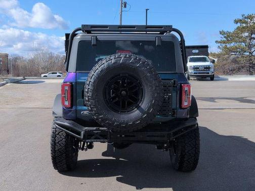 Shadow Black 2025 Ford Bronco Badlands
