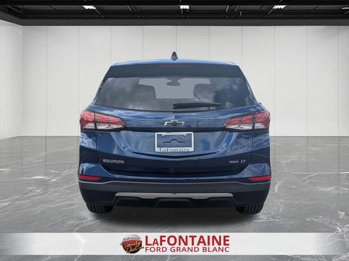 Blue 2022 Chevrolet Equinox 1LT