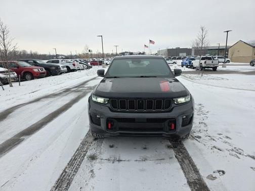 2022 Jeep Grand Cherokee Trailhawk