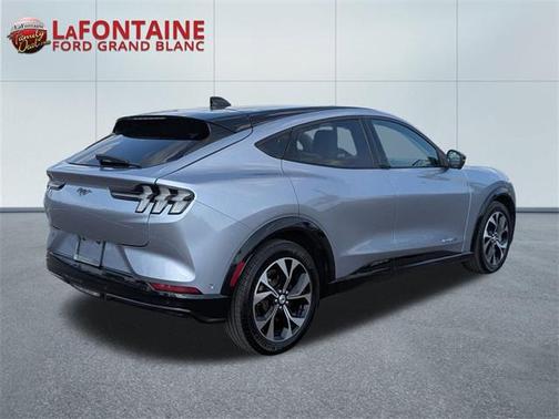 2022 Ford Mustang Mach-E Premium