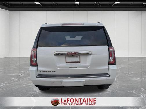 2016 GMC Yukon XL Denali