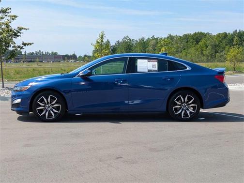 2023 Chevrolet Malibu FWD RS