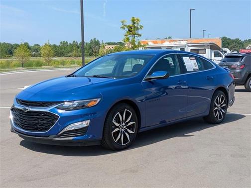 2023 Chevrolet Malibu FWD RS