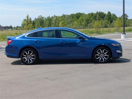 2023 Chevrolet Malibu FWD RS