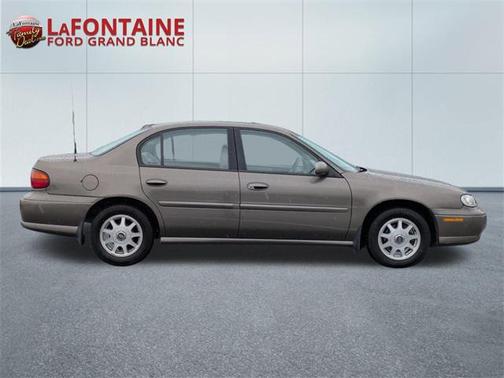 1999 Chevrolet Malibu Base