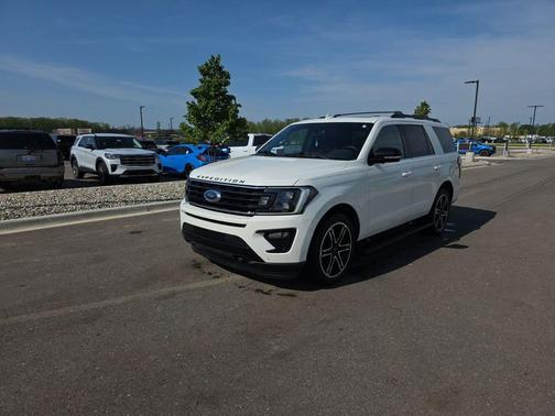 Star White Metallic Tri-Coat 2020 Ford Expedition Limited