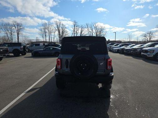 Carbonized Gray Metallic 2023 Ford Bronco Black Diamond