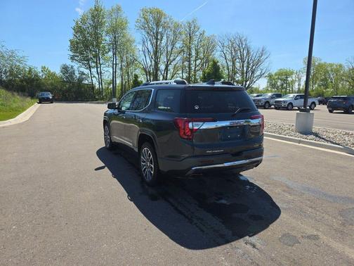 Hunter Metallic 2021 GMC Acadia Denali